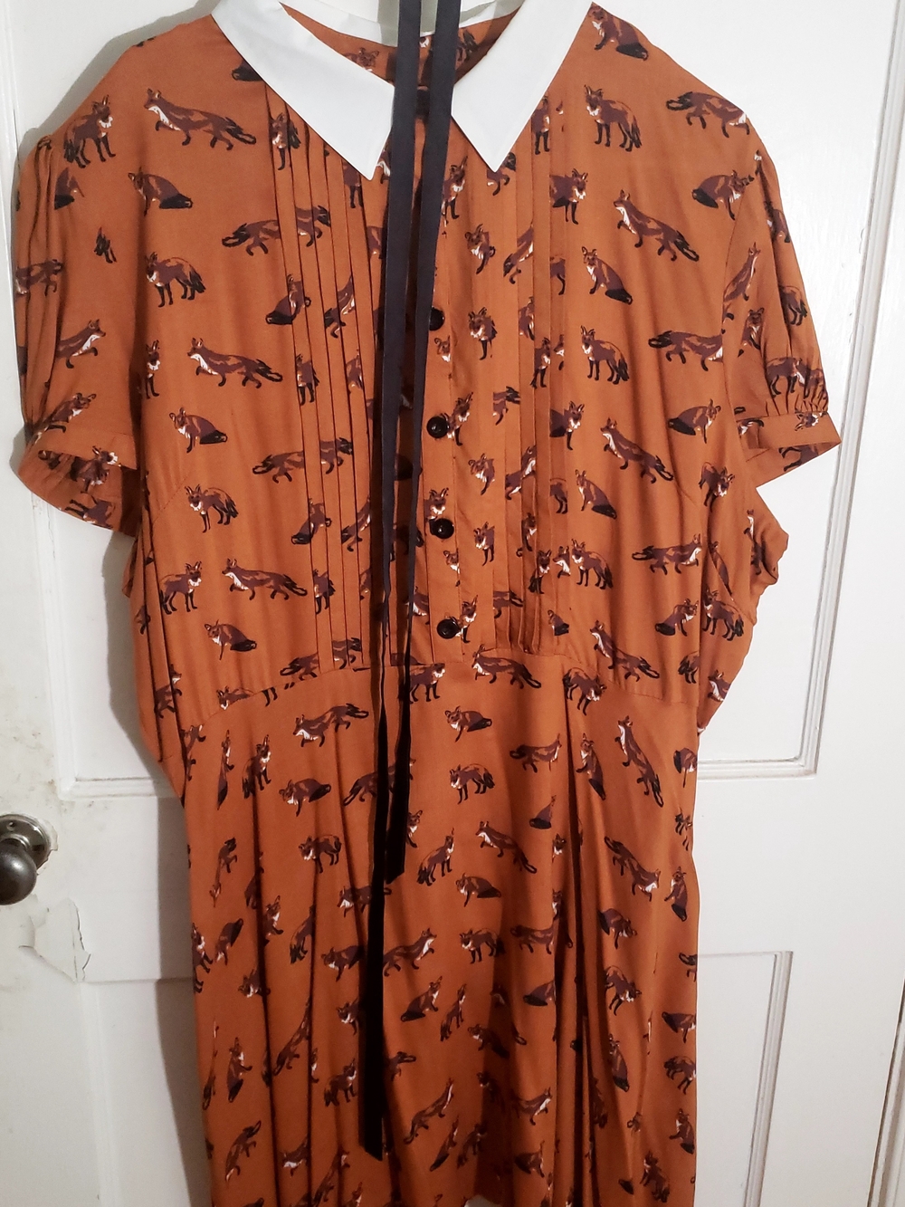 Hell Bunny Fox Print Dress with Pleated Front and Contrast Collar
